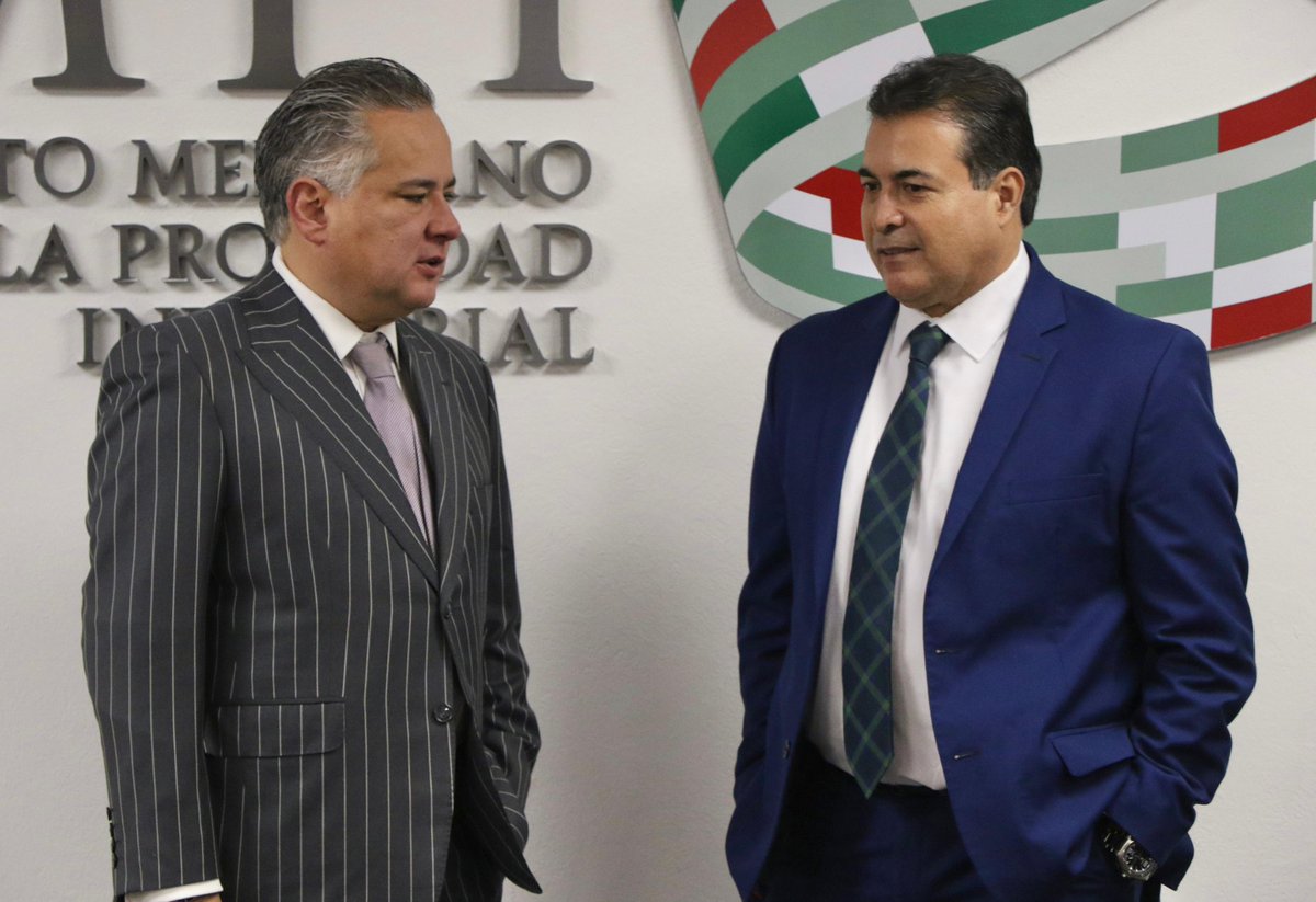 SNietoCastillo's tweet photo. Me reuní  con Ramón Soto Arreola, director del @TecNMQro y representantes de esta institución académica, acordamos coordinar acciones de capacitación e impulso a la protección de las innovaciones  y marcas. https://t.co/j31O08FShM