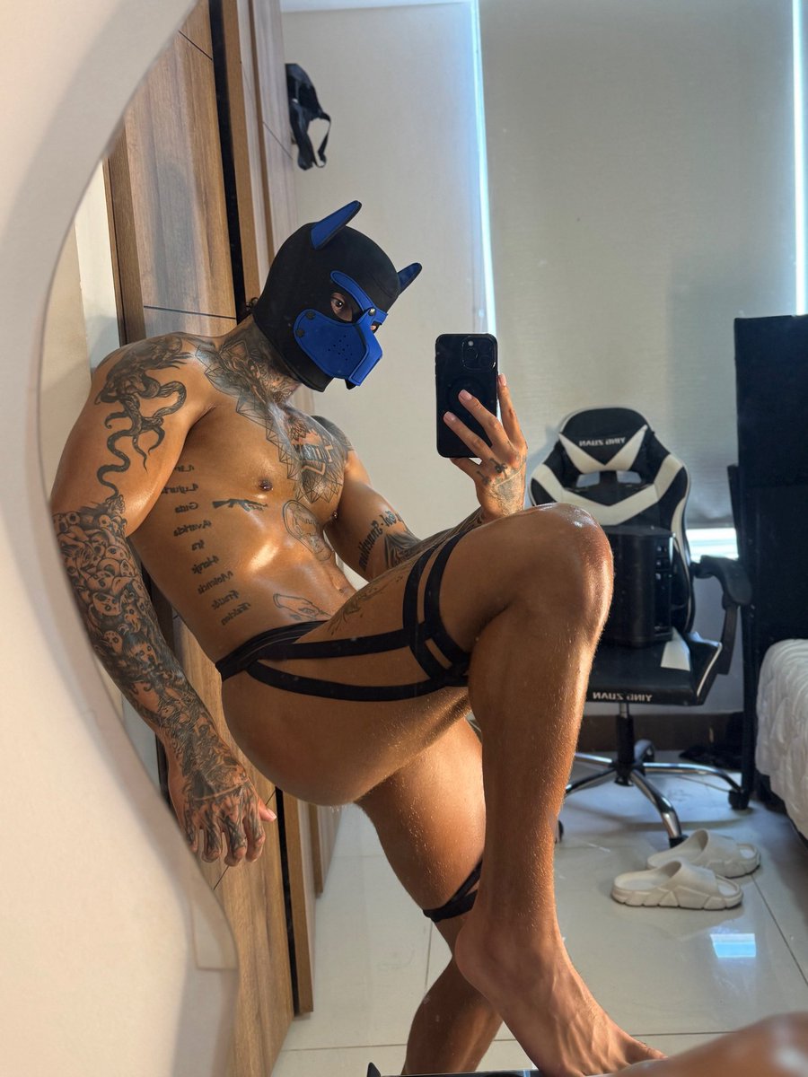 ArmandoZurimar's tweet photo. Como me encanta la lencería!!! Ufff y a ti ??? #ModelColombia #ModelMx #Destacar #Vistas #Strippers #sexyman https://t.co/DOeGla7tHU