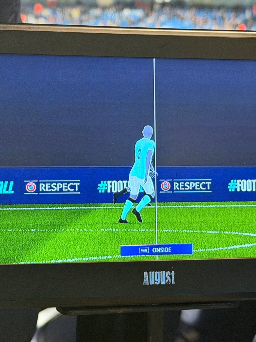 عمرو tweet media