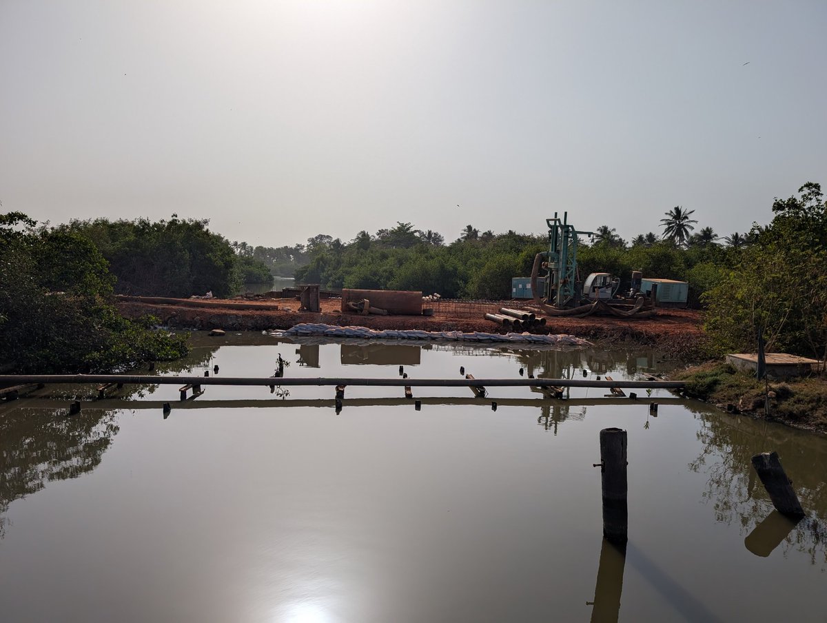 John Hewitt tweet media