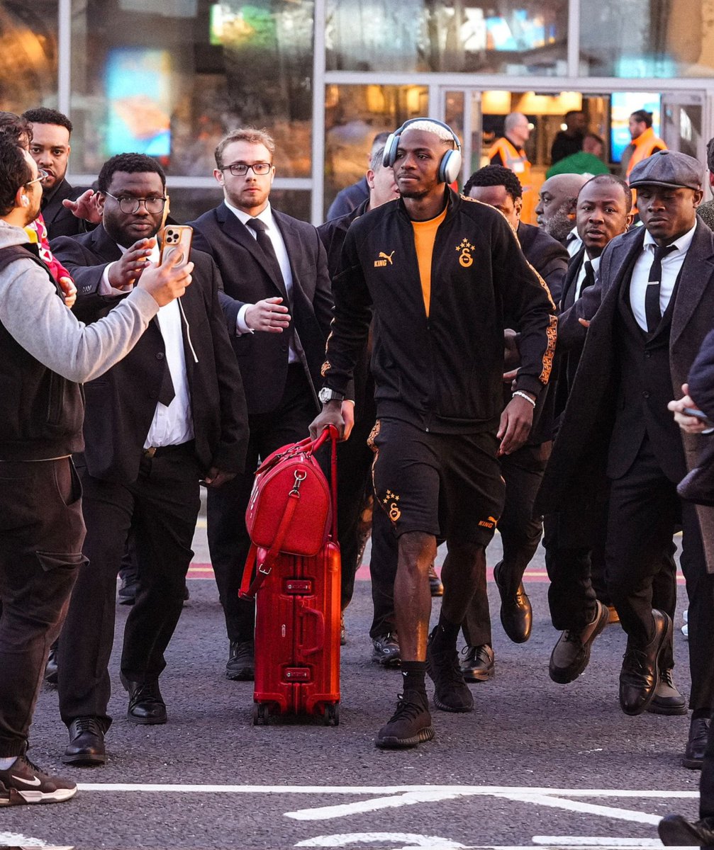 Buchi Laba tweet media