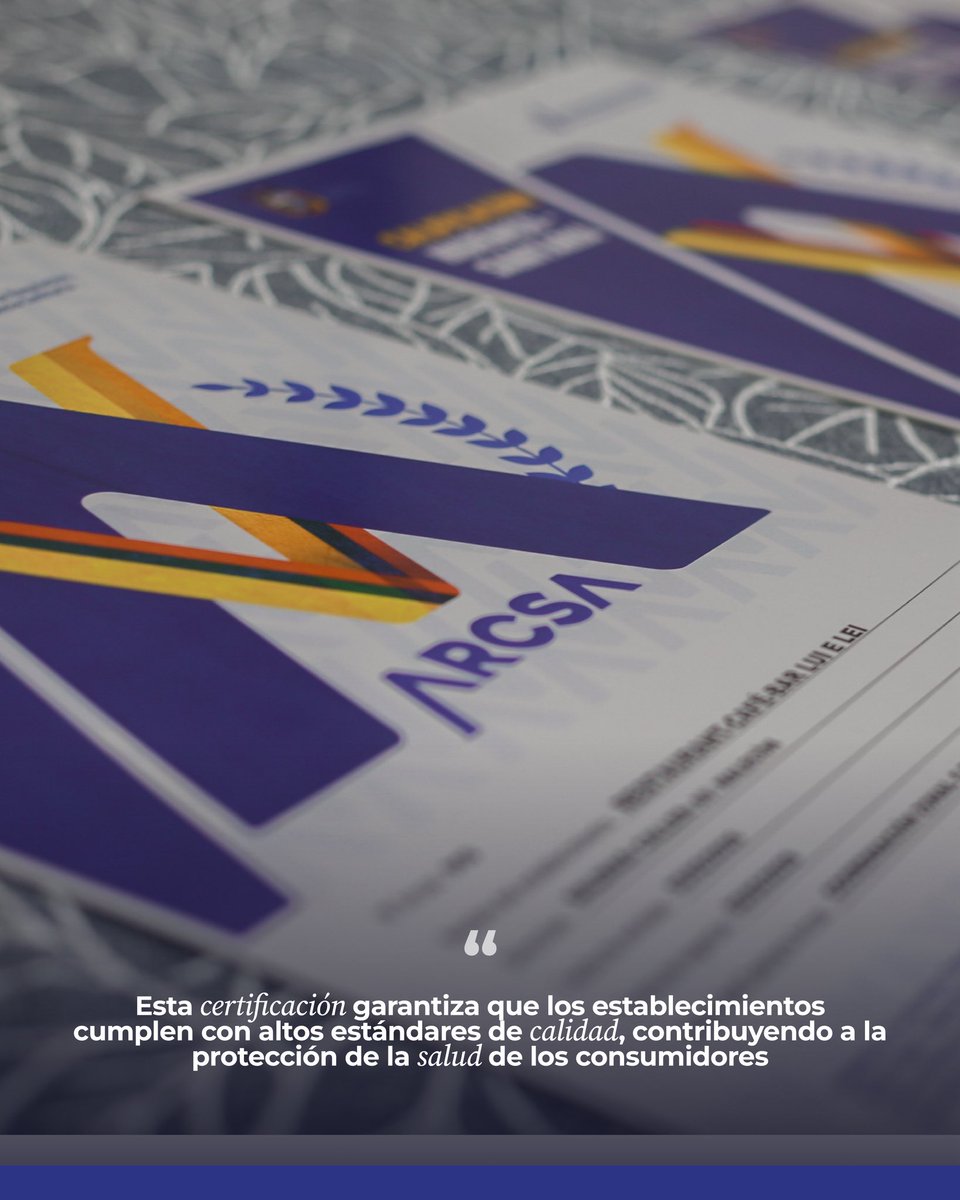 AnaLeonOk's tweet photo. #ARCSAControla 🛂

En Salinas, el @Arcsa_Ec, otorgó 28 calificaciones “A” a restaurantes que cumplen normas de higiene, garantizando la salud ciudadana.

Trabajo articulado y compromiso por servicios seguros. Seguimos con control y acompañamiento técnico. 🇪🇨 https://t.co/1GTrqtuGQ3