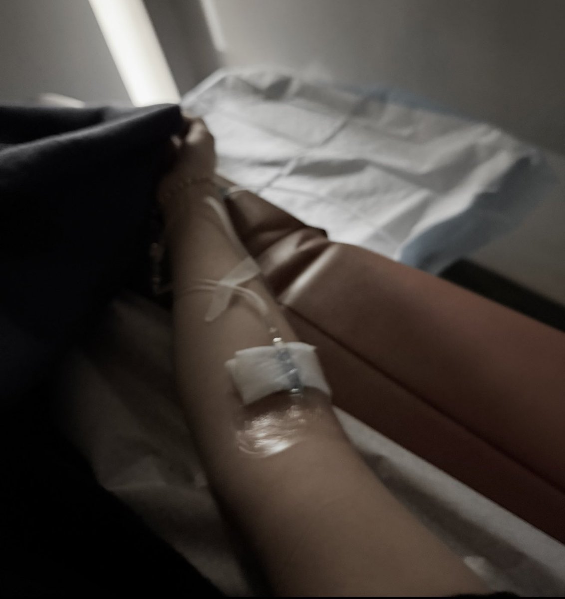 🦊 Azudezu 🤍 tweet media