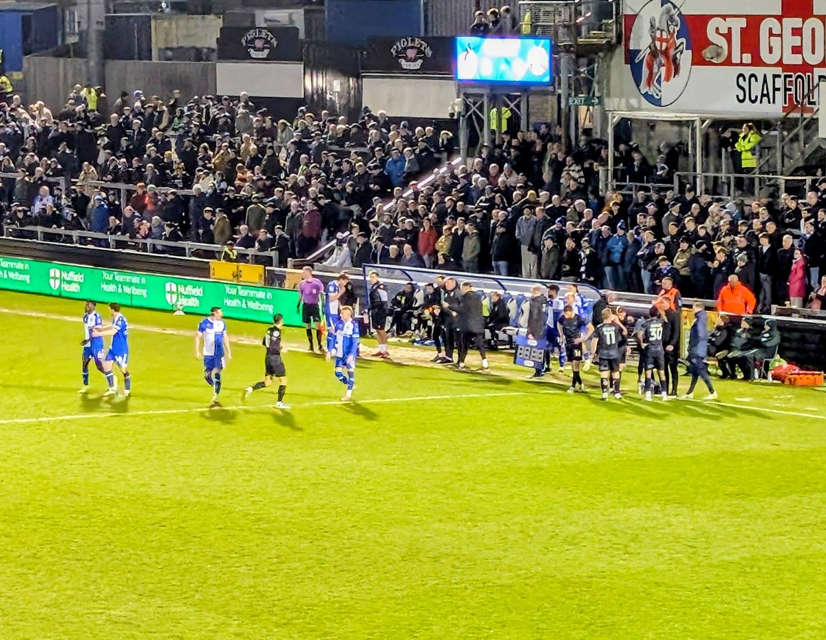 Tom Cook tweet media