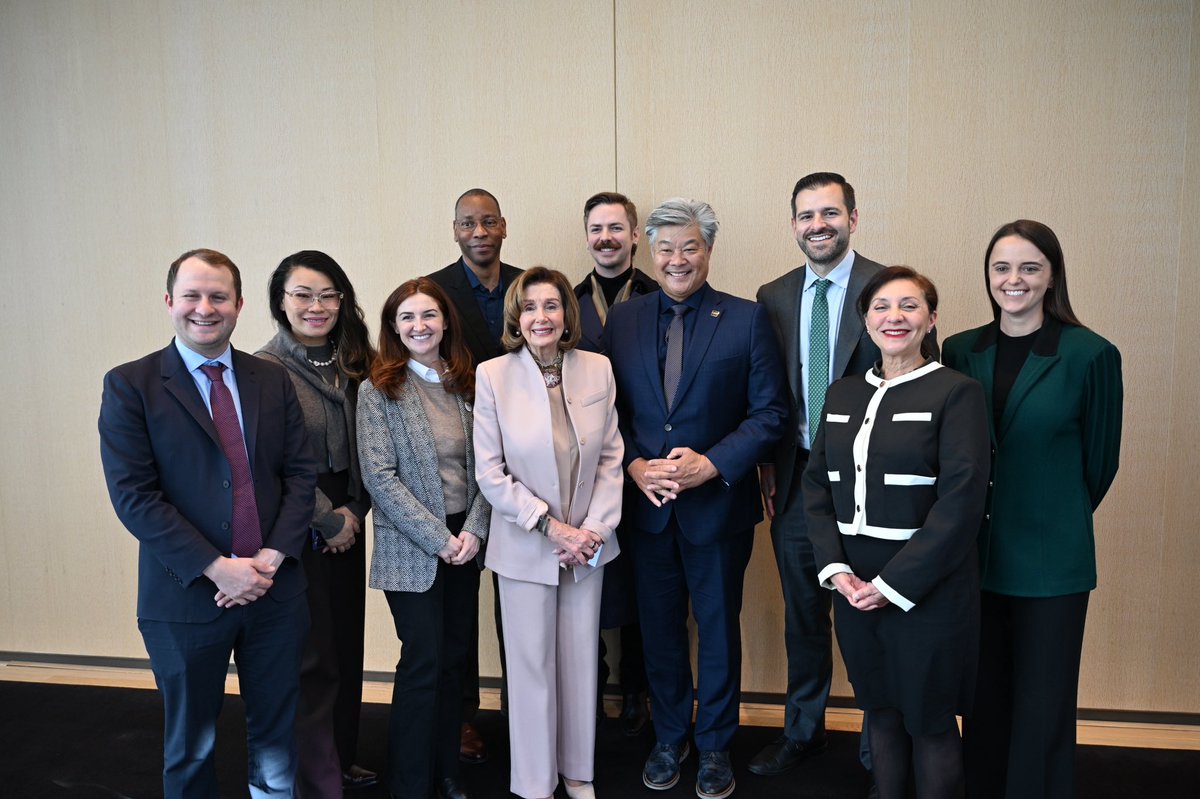 Nancy Pelosi tweet media