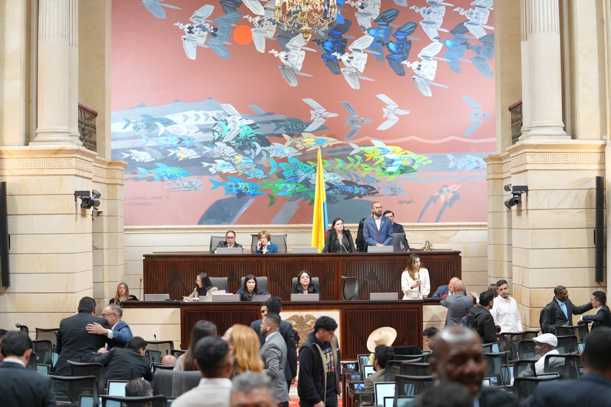 Cámara de Representantes de Colombia tweet media