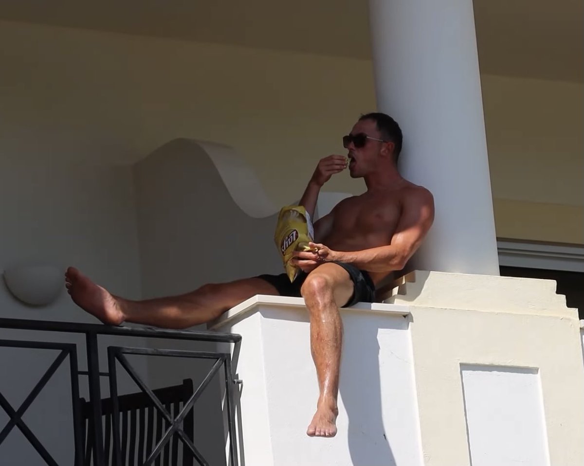 Chaz Hawkes tweet media