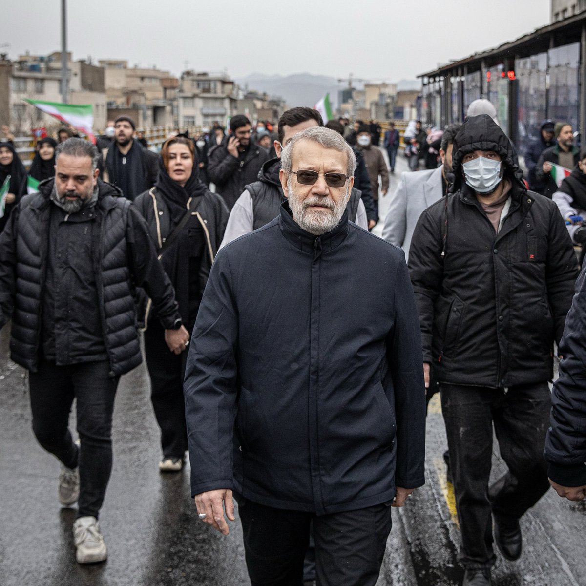 عرفنا هذا الرجل في اليومين الماضيين فقط، ونشهد الله أنه كان قاهرًا لأمريكا وإسرائيل.