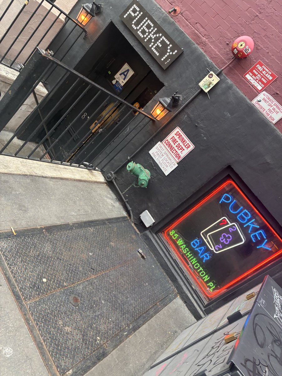 Dan Invests⚡️ tweet media