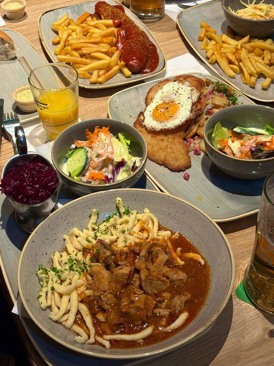 まんだむ tweet media