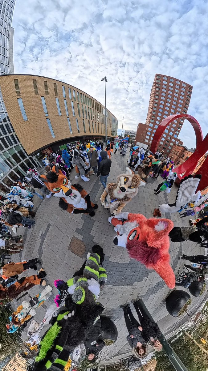 Ctahrpoe tweet media