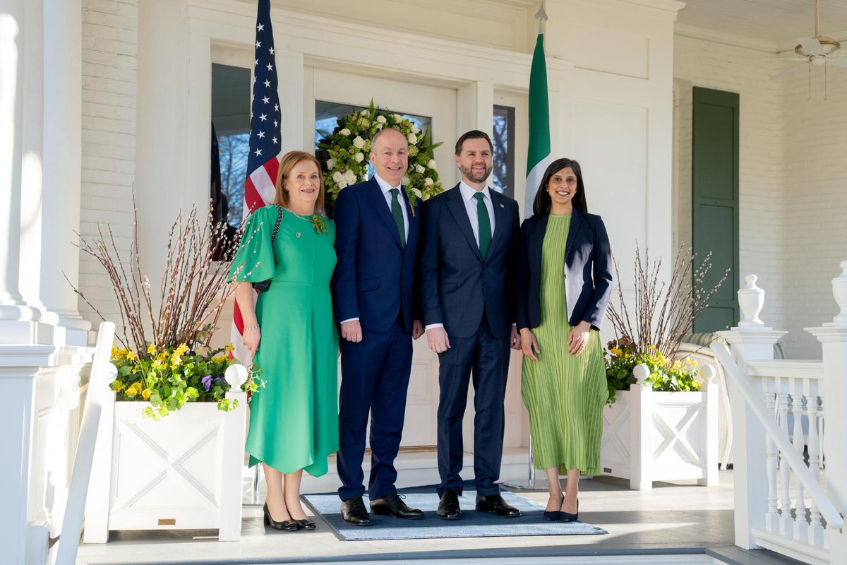 JD Vance tweet media