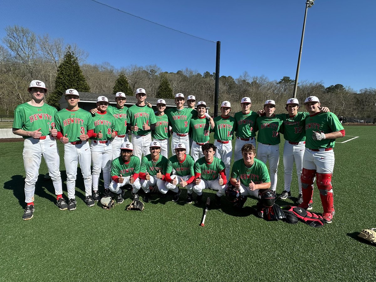 Hewitt Baseball tweet media