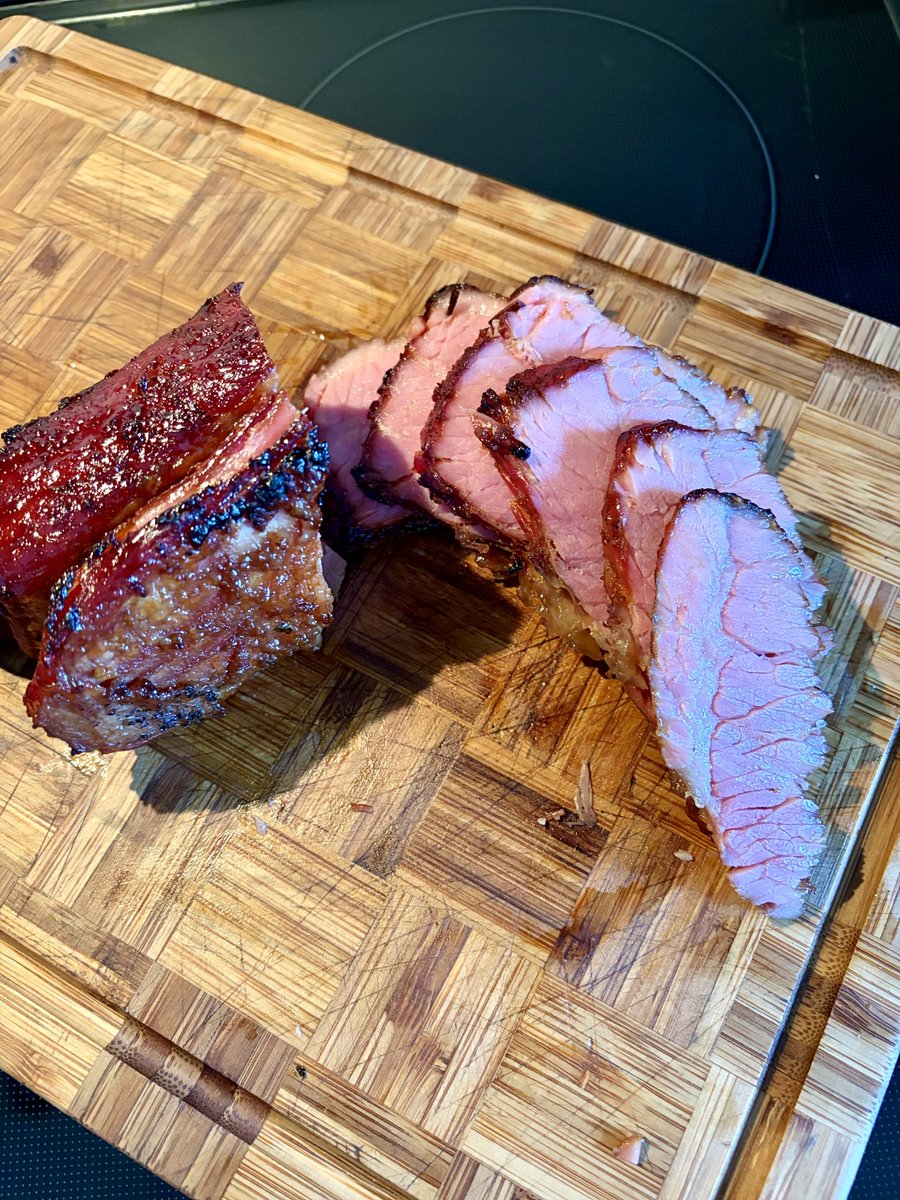 AuntyMarjry's tweet image. My mini Corned Beef Brisket turned out well. Thank you @andrewzimmern for the bourbon molasses glaze recipe! #LuckOfTheIrish #emptynestcafe