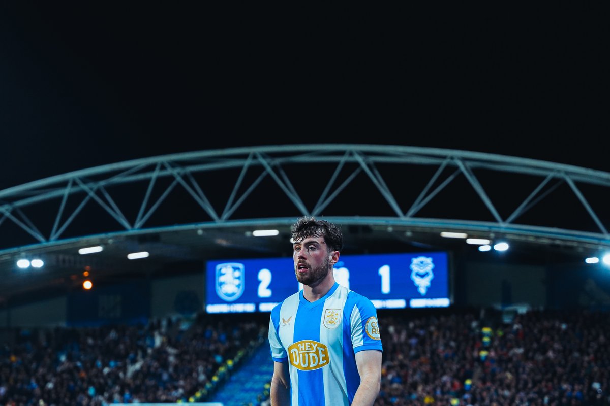Huddersfield Town tweet media