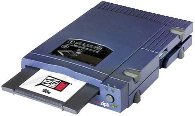 ROGUEWEALTH tweet media