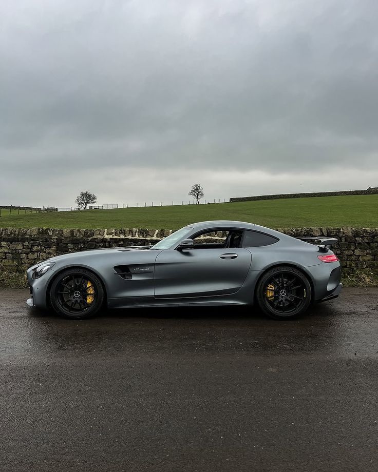 Car Porn tweet media