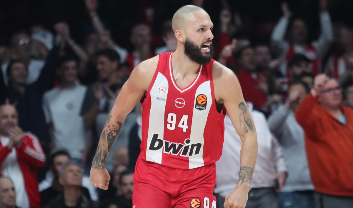 Dimitris Oikonomou tweet media