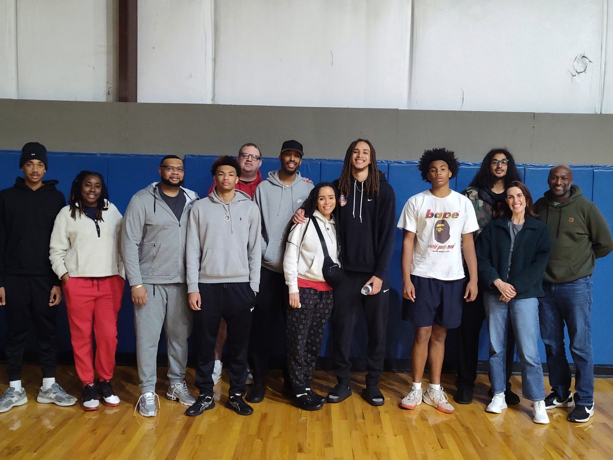 Kevin Howell tweet media