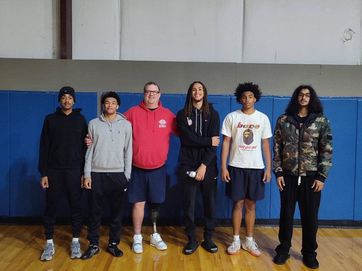 Kevin Howell tweet media