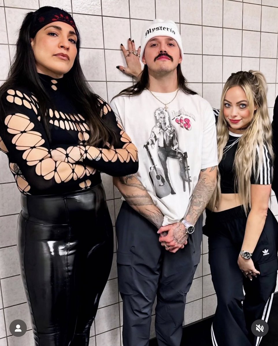 𝑫𝑰𝑹𝑻𝒀 𝑫. tweet media