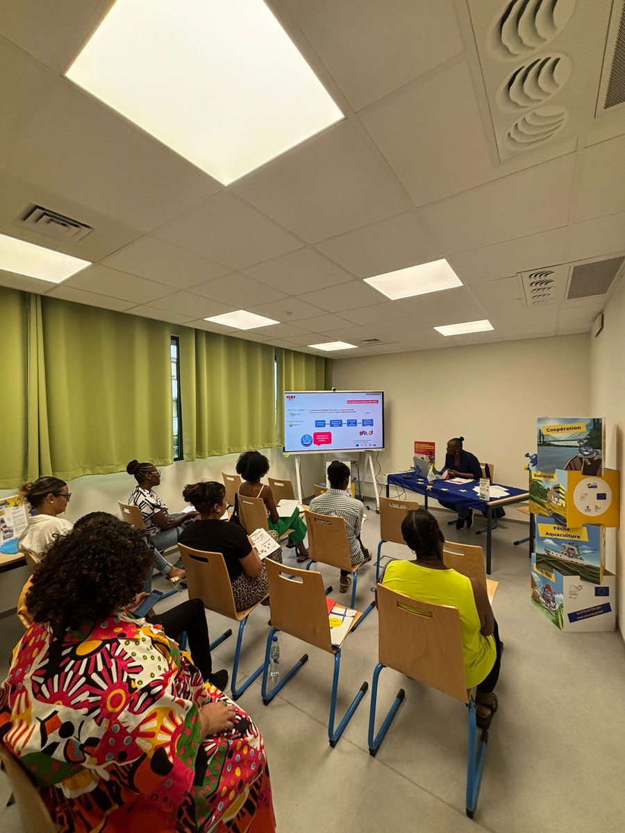 EuropeEnGuyane's tweet image. C'est parti ! L'atelier "Structurer mon projet" a démarré à Cayenne, Kourou et Saint-Laurent 🚀 
Des guyanaises apprennent à transformer leur idée en projet concret, éligible aux fonds européens.
Parce que chaque projet mérite d'être accompagné ! 

#femme  #europeenguyane #projet