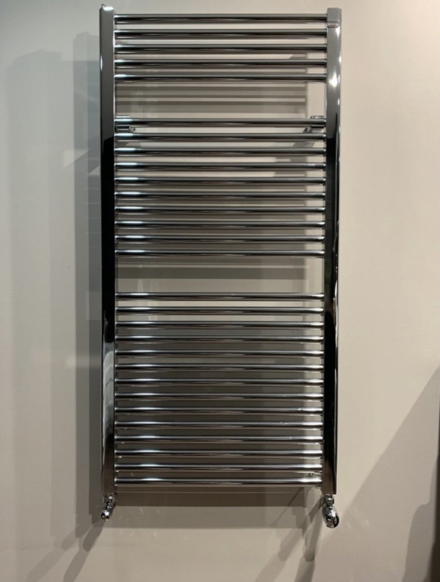 electroblancas's tweet photo. Todavía no conoces lo que se experimenta con ese calor que te da la bienvenida previa a la entrada a tu baño o ducha?
Contáctanos y te prepararemos la mejor opción económica y técnica para que tus baños sean toda una gozada. 🛁

#calefaccióninteligente
#secatoallaselectroblancas https://t.co/6AlDGftpTA