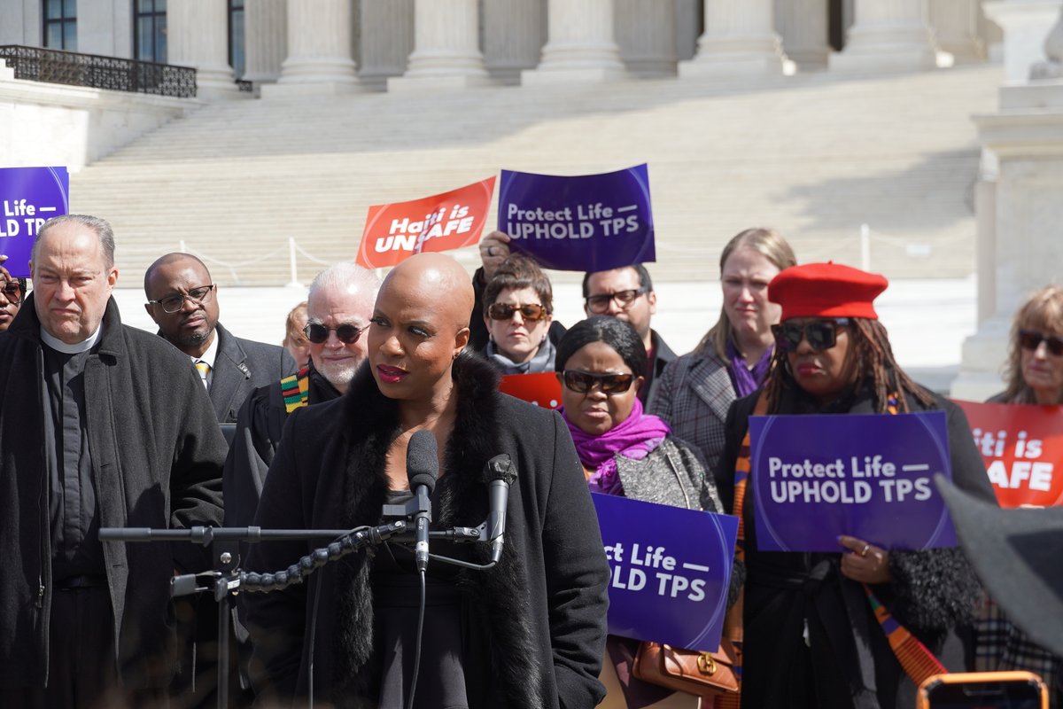 Congresswoman Ayanna Pressley tweet media