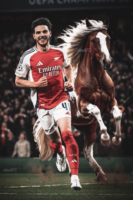 Arsenal_rep1's tweet photo. Like and repost if you believe Declan Rice is the rightful owner of the PLAYER OF THE YEAR AWARD https://t.co/ZtqlYouh44