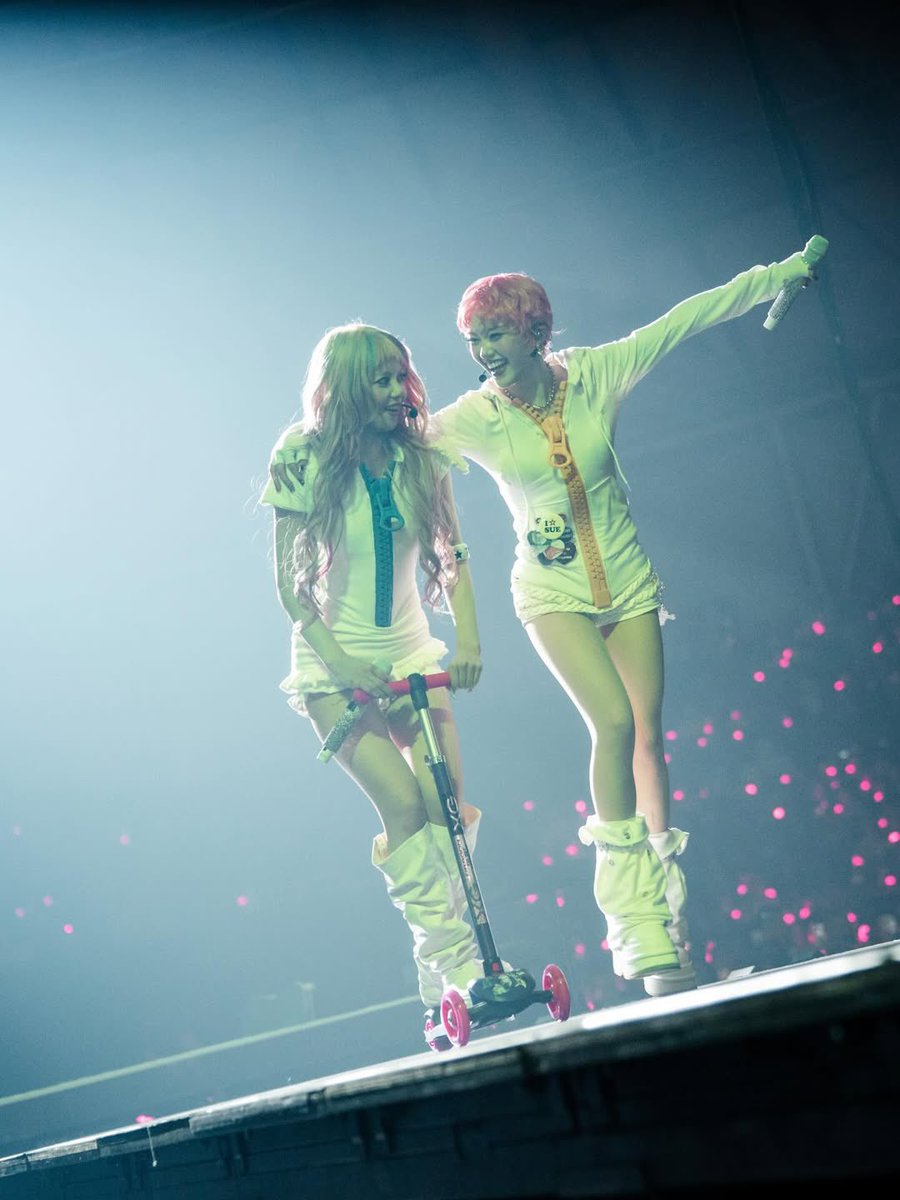 CHISA GLOBAL tweet media