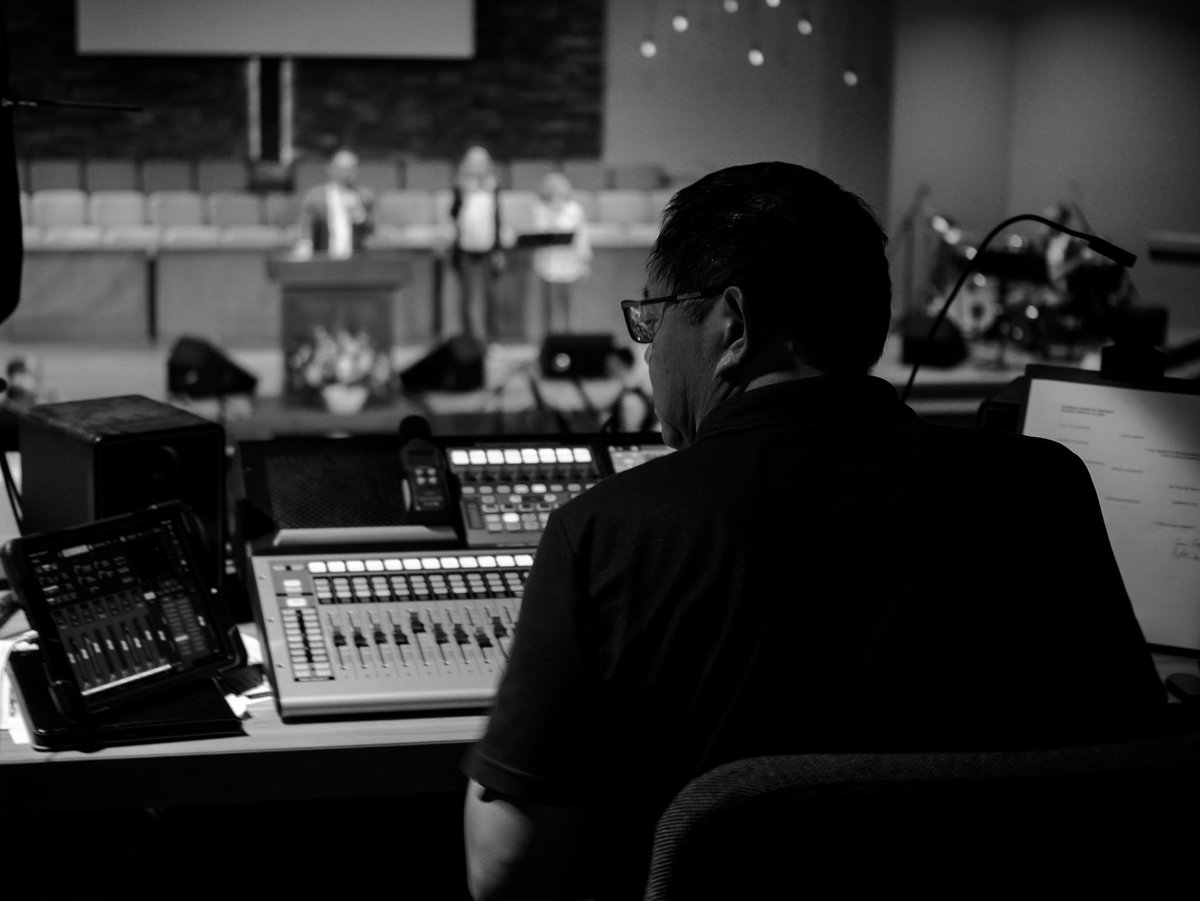 Grace Bible Church tweet media