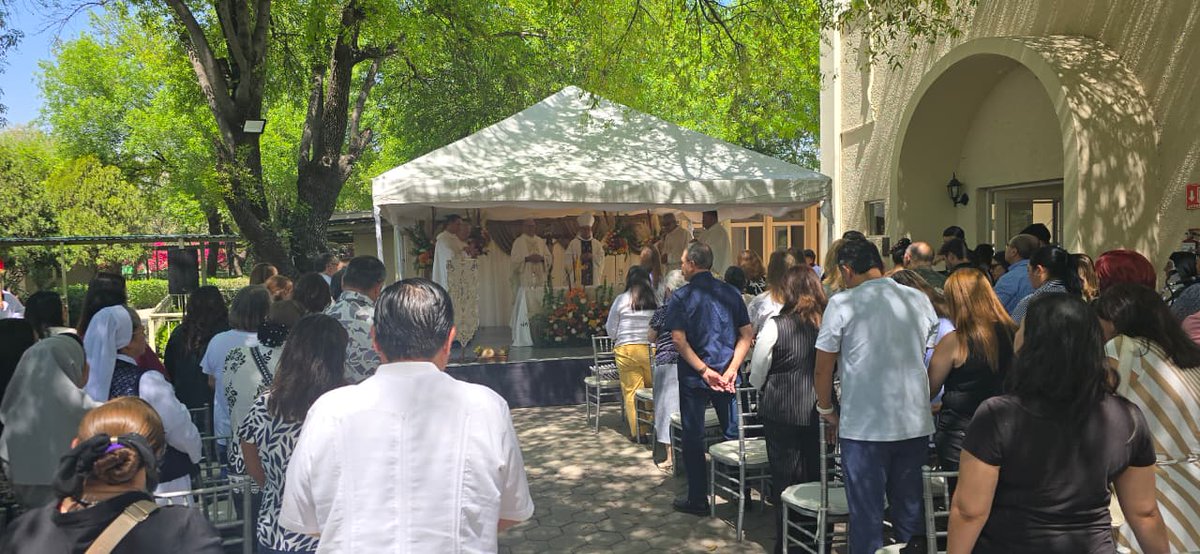 Cáritas de Monterrey tweet media