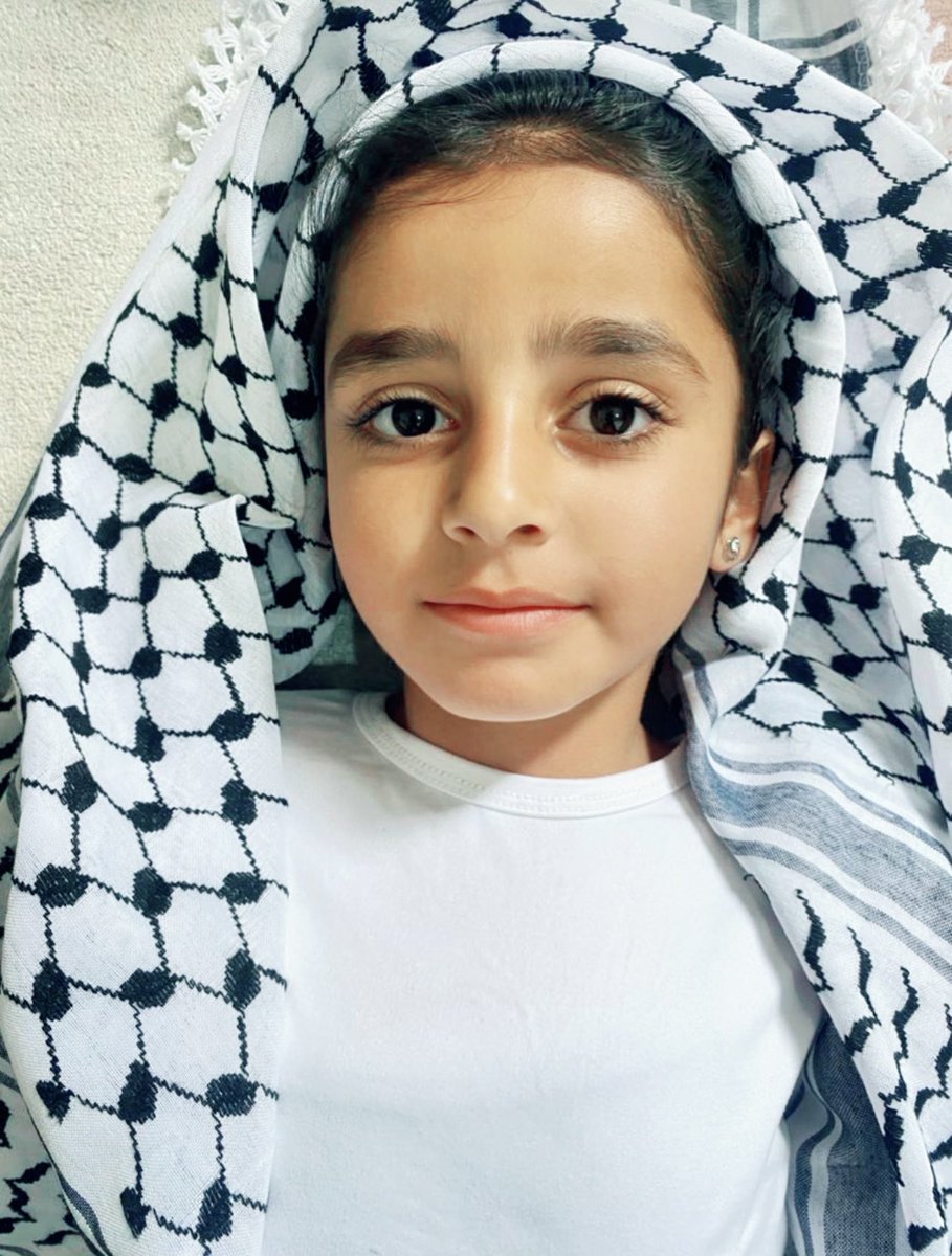 M a h a 𓂆 tweet media