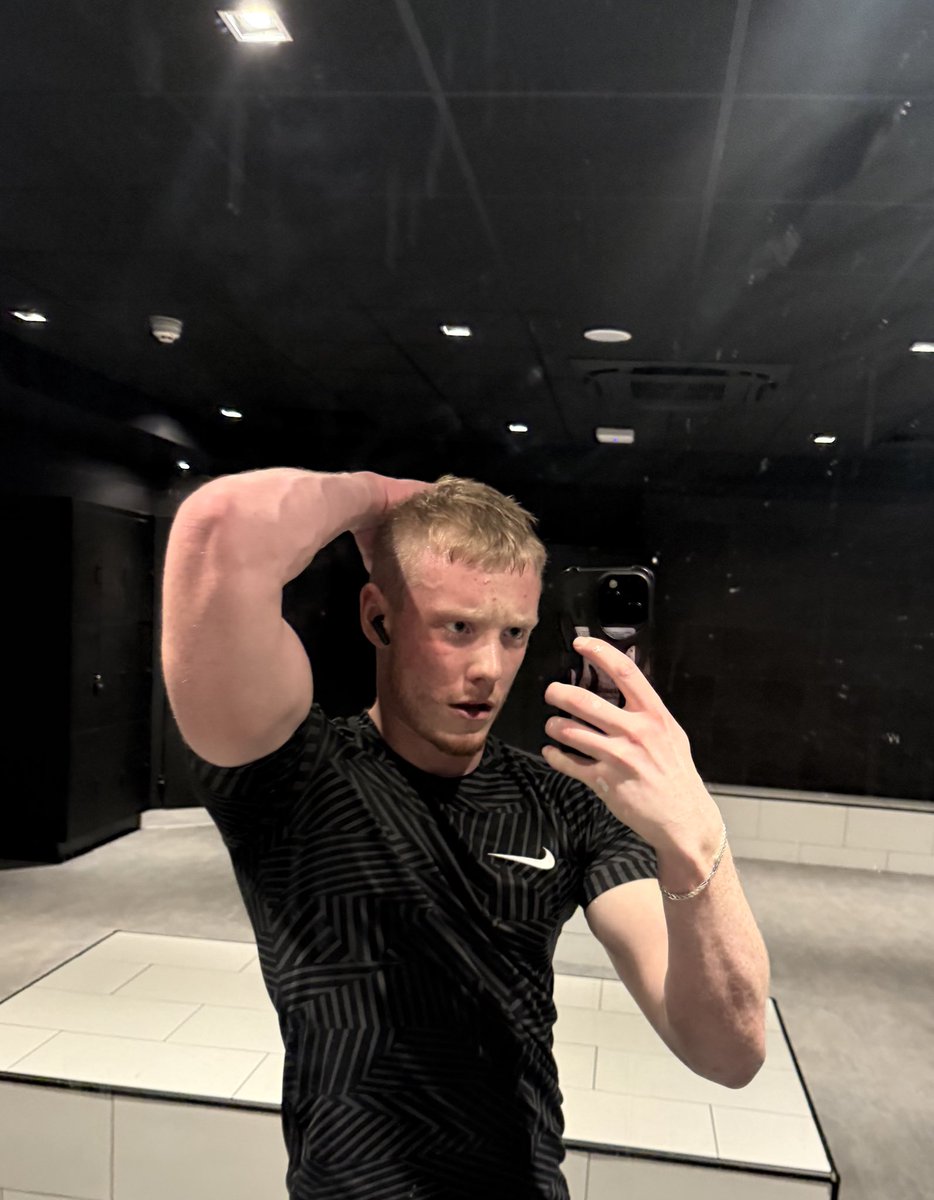 CHAVBARB tweet media