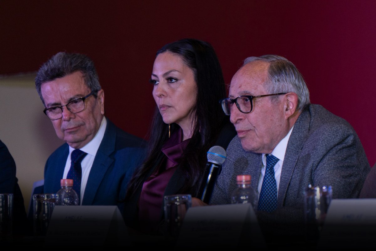 COFEPRIS tweet media