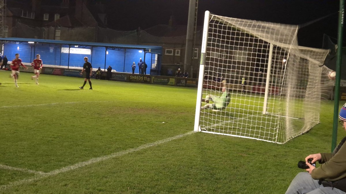 Steven holliday tweet media