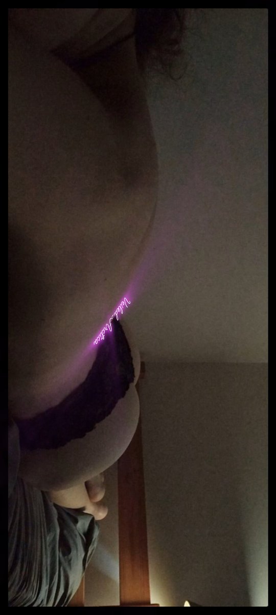 Veiled_Arctica's tweet photo. Im ready for anything tonight ✨️🌺

#femboy #twink #nsfw #sissy https://t.co/tYjMSwXIJg