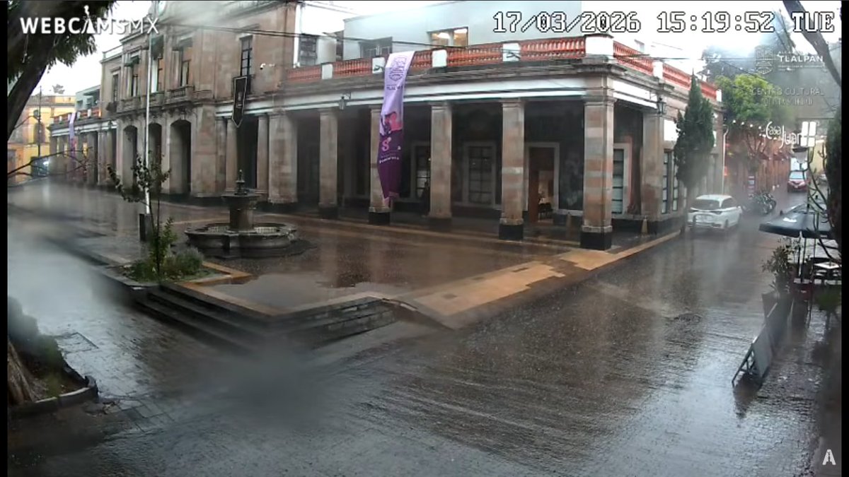 webcamsdemexico's tweet image. Llueve en este momento en la Ciudad de México. 🌧️ 
🌡️ Temperatura actual: 14° C.

Vistas:
-Zócalo.
-Chapultepec.
-Tlalpan.
-Monumento a la Revolución.

#EnVivo:
webcamsdemexico.com

¿Cómo está el clima en tu localidad?
Deja tu comentario.
Te leemos. 💬

#Lluvia #CDMX