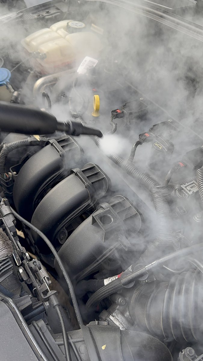 SunShineCars tweet media