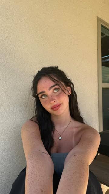 Riley McCarthy tweet media