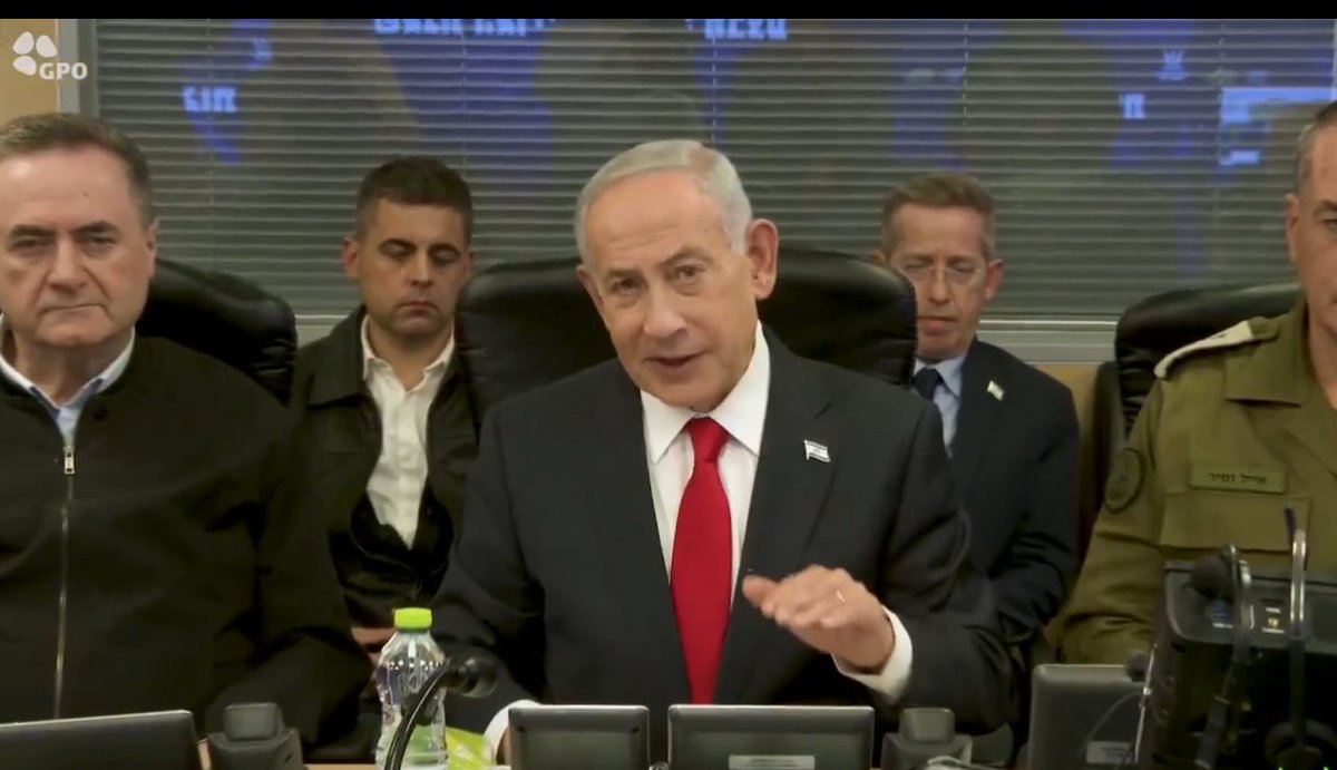 MinaSamuel tweet media