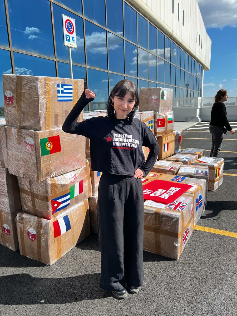 Antifa_Ultras tweet media