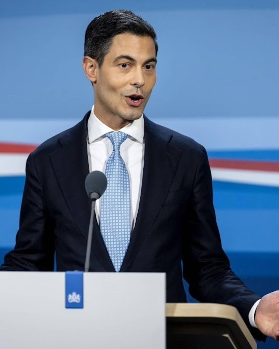 Iedereen die nu al klaar is met premier Jetten doe een ❤️