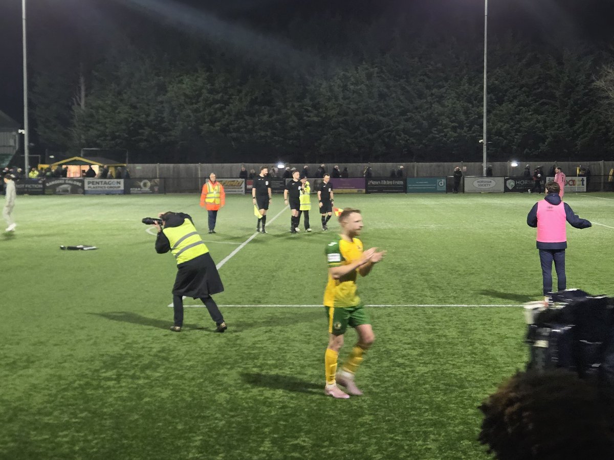 Lardy Army tweet media