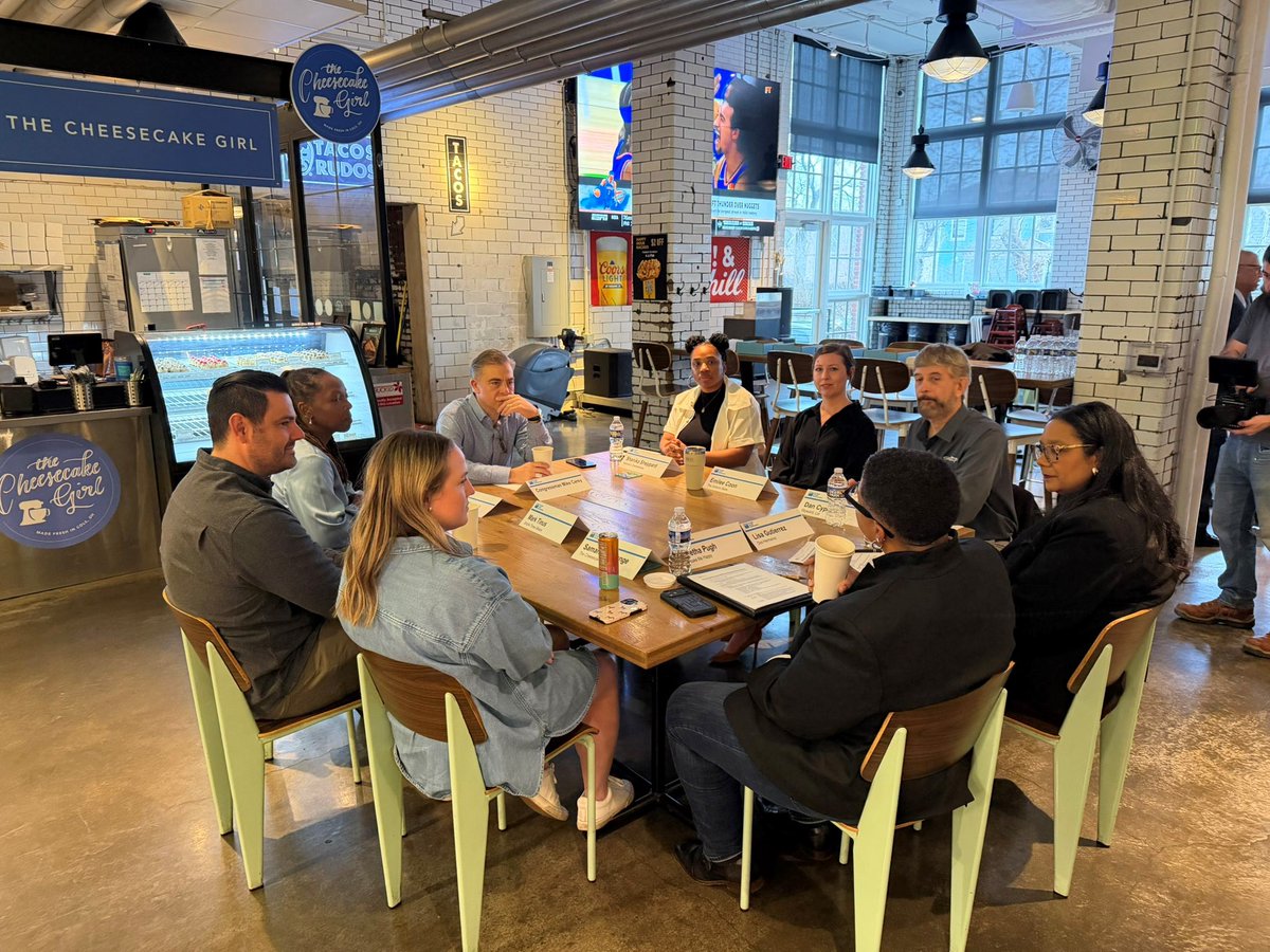 10,000 Small Businesses tweet media