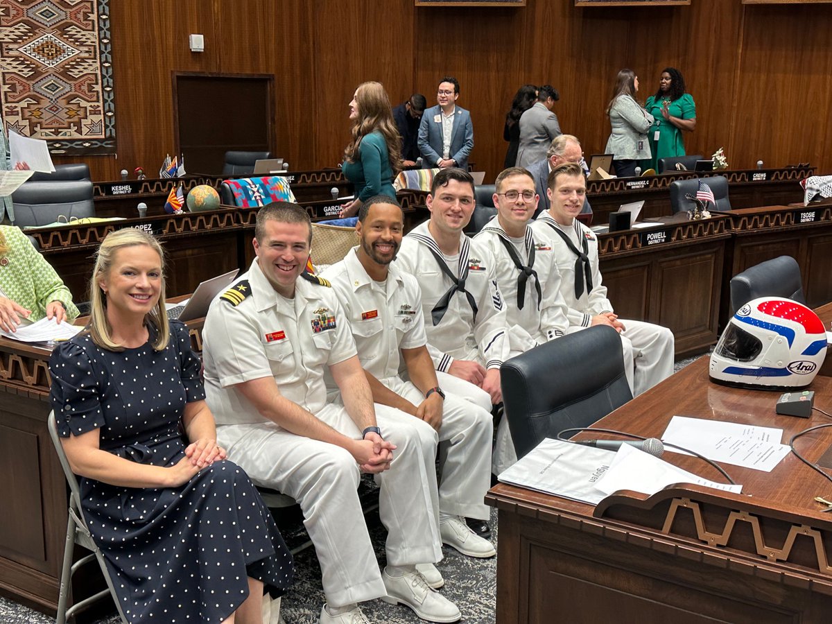 Quang Nguyen tweet media