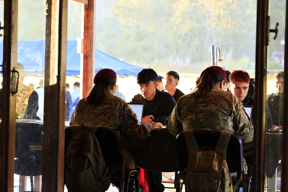 Guarnición Región Metropolitana tweet media