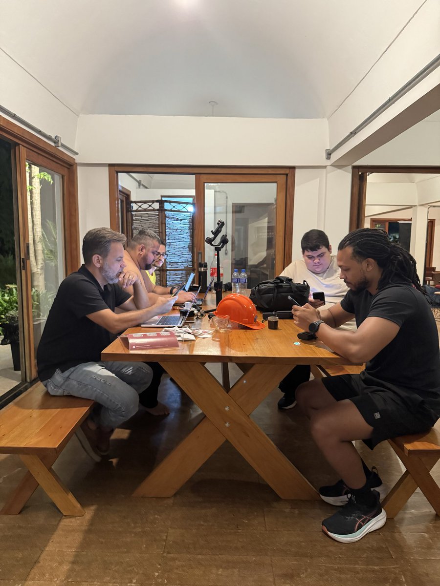 RatazanaGold tweet media