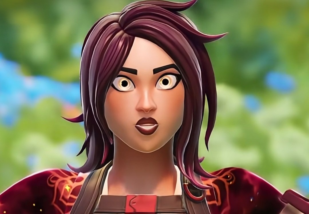 Unsensible tweet media