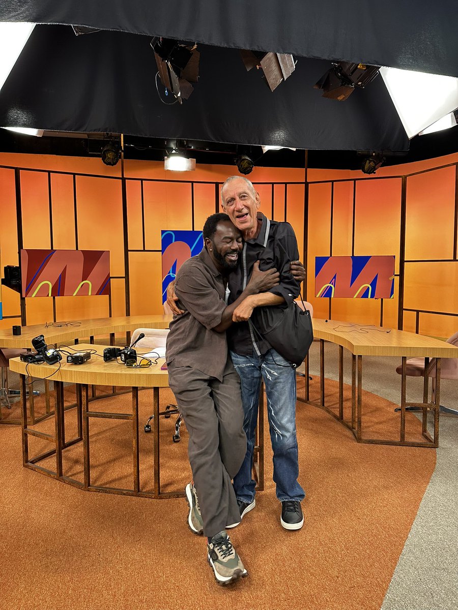 Jonathan Azevedo tweet media